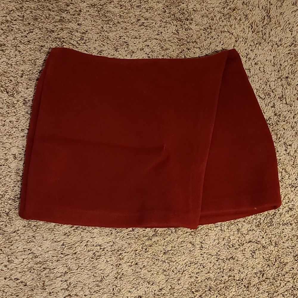 Abercrombie & Fitch Deep Red Mini Skort